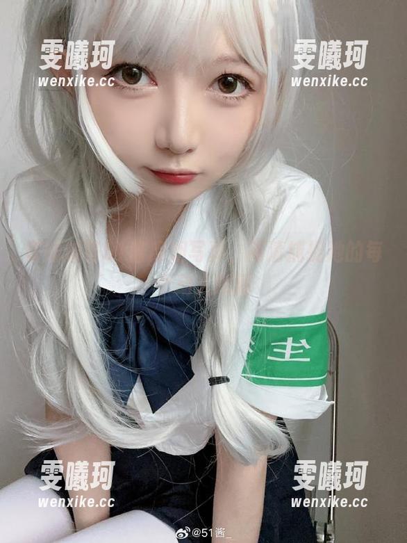 在线浏览51酱靡烟写真，高清捕捉她的每个动人瞬间