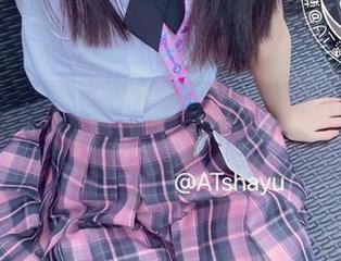 发现AT鲨泳衣写真，在线浏览原图，尽享夏季的清凉气息！