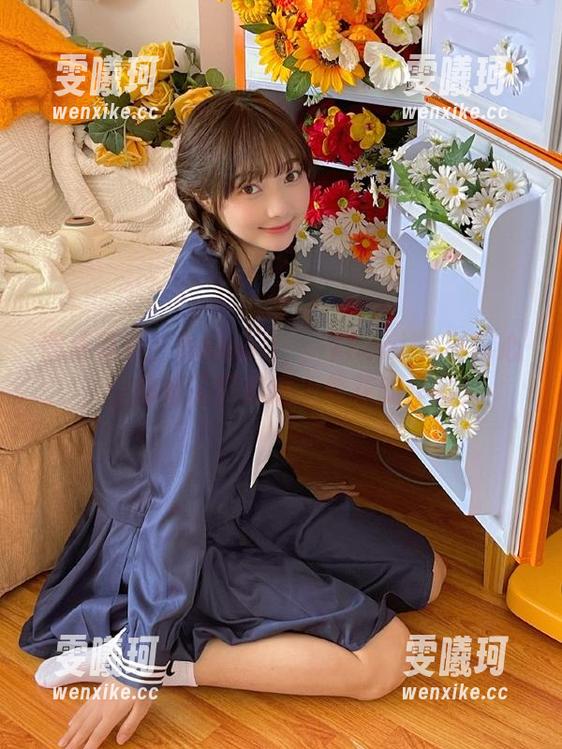 图库精选：Bambi(밤비)Sonico小背心，让你看了只想送上鲜花的作品！