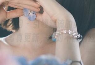 GIRLT果团网 – 引领潮流的莫雅淇，自信自拍写真更新，绝对不能错过！