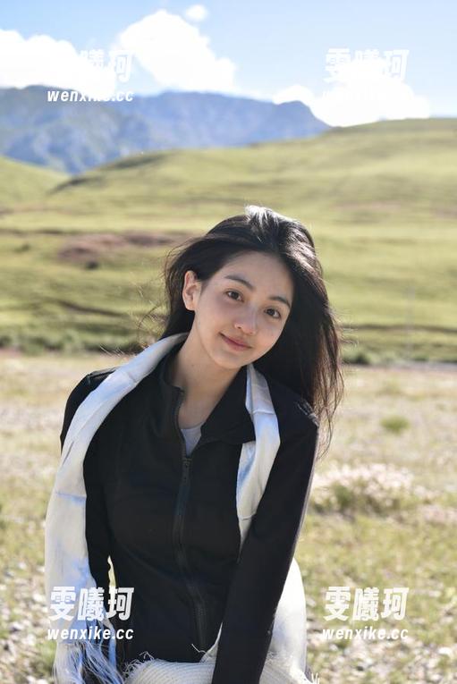 HuaYang花漾 - 田冰冰的圣诞写真全集，图库精选四季轮回里的童话