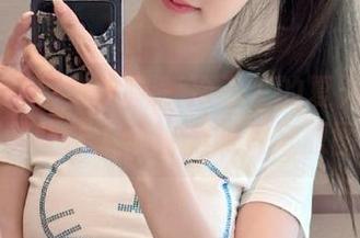MFStar模范学院 – 冷不丁的夏天作品：探索那些让人惊艳的照片与原图细节