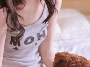 MFStar模范学院 – 探索吴雪瑶礼服中的美图，分享那些动人心弦的瞬间与温暖的时尚故事！