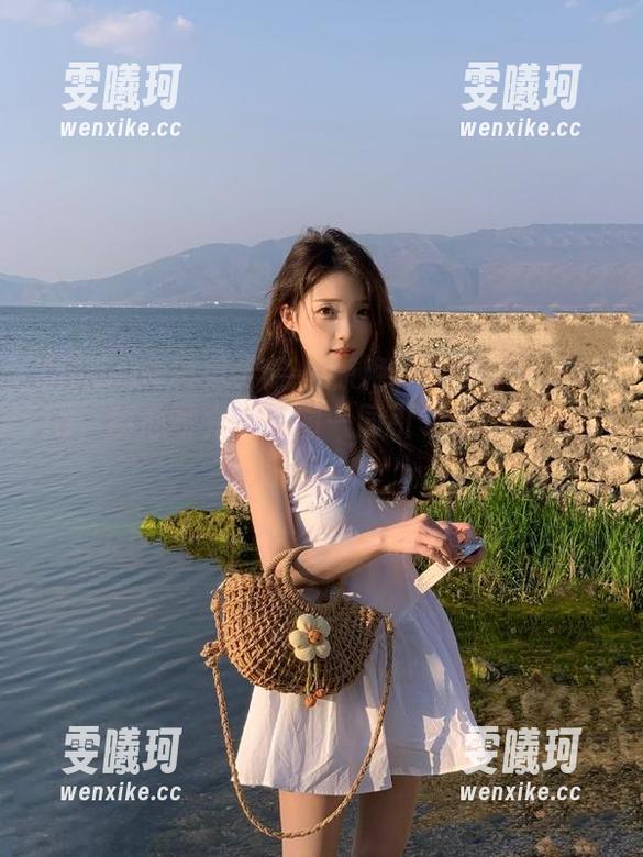 MFStar模范学院-徐微微mia MFStar模范学院 - 惊艳无比的徐微微mia,甜心写真与美图一同引领时尚潮流走向!