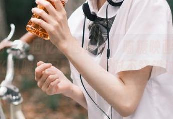 让我们一起回忆校园时光！喵糖映画教室JK制服原图精选，绝对不容错过