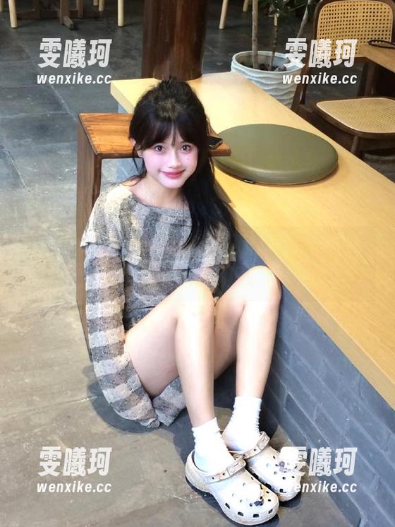 MiStar魅妍社-程小烦不烦 MiStar魅妍社 - 高清圣诞写真套图,程小烦不烦让你感受温暖与欢乐