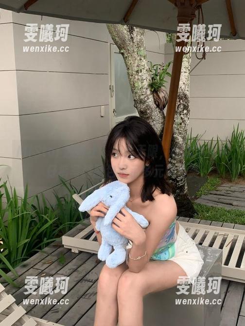 MiStar魅妍社-韩冰冰儿 MiStar魅妍社 - 个性无限,韩冰冰儿牛仔裤写真图包展示多元风格美