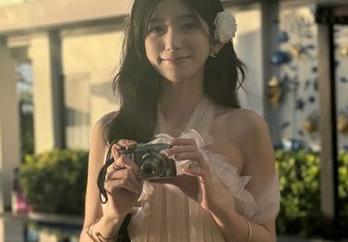 MiStar魅妍社 – 探索黄歆苑的油亮作品，福利满满的写真资源分享！
