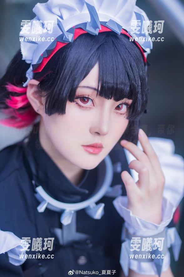 Natsuko夏夏子熊猫女仆写真合集，带你领略萌态与魅力的双重盛宴！
