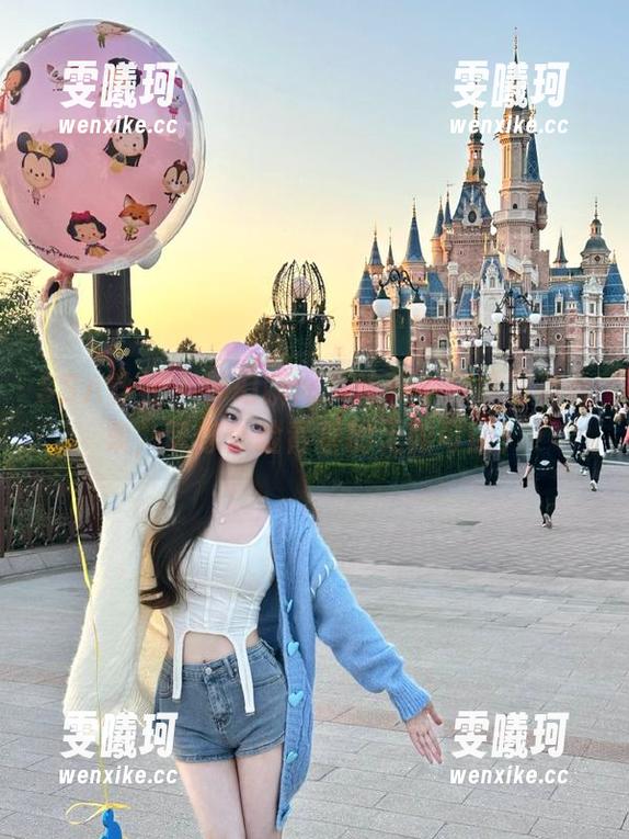 SSA丝社-菲菲 SSA丝社 - 梦幻瞬间:菲菲牛仔裤写真合集,带你体验青春的无限可能!