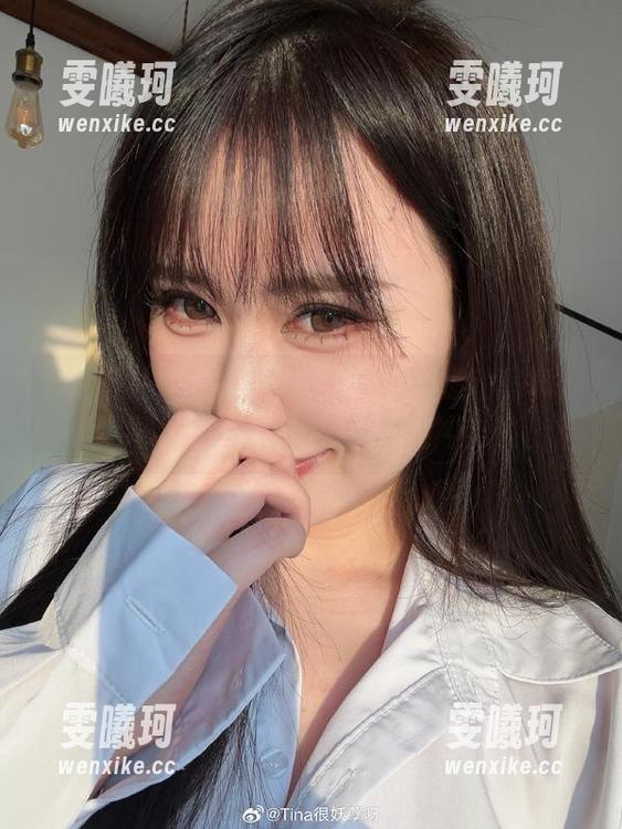 Tina很妖孽呀 不要错过!最新Tina很妖孽呀运动写真原图,看看她是怎么玩转视觉冲击的。