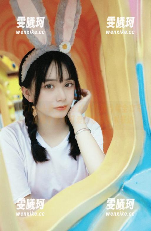 TouTiao头条女神-幻雪儿 TouTiao头条女神 - 幻雪儿双马尾全套写真,展现个性与可爱的独特艺术表达