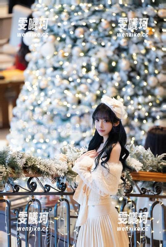 UGirls尤果网-司徒林 UGirls尤果网 - 观看司徒林护士写真,捕捉她在日常工作中的甜美瞬间