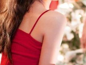 UGirls尤果网 – 分享慕羽茜的校服幻影：下载原图，定格青春瞬间