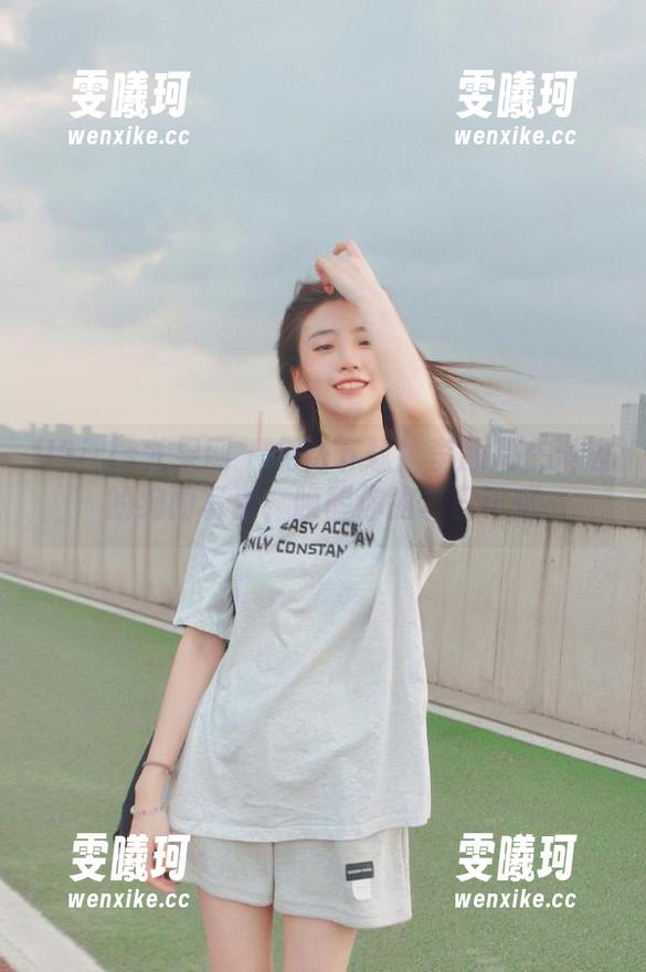 UGirls尤果网-李颜儿 UGirls尤果网 - 免费下载!李颜儿在海边的绚丽写真,唤醒你的夏日记忆