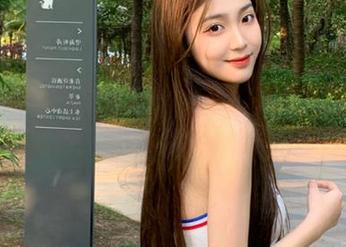 UGirls尤果网 – 田慕儿自拍视频盛宴，独特美图下载，带你走进摄影的诗意领域！