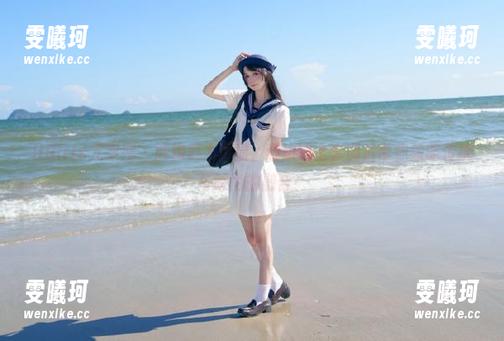 UGirls尤果网-萌琪琪 UGirls尤果网 - 旗袍魅力尽显,萌琪琪全套图片带你领略传统与时尚的融合!