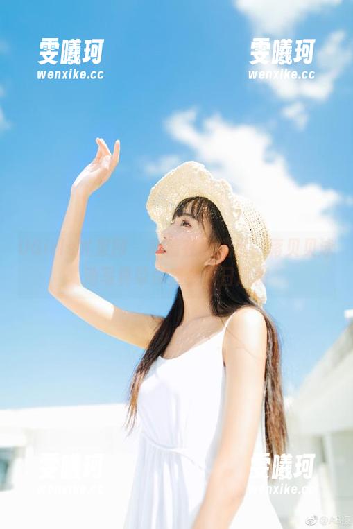 UGirls尤果网-蒋贝贝 UGirls尤果网 - 高清在线流出,蒋贝贝泳池写真带你感受夏日风情