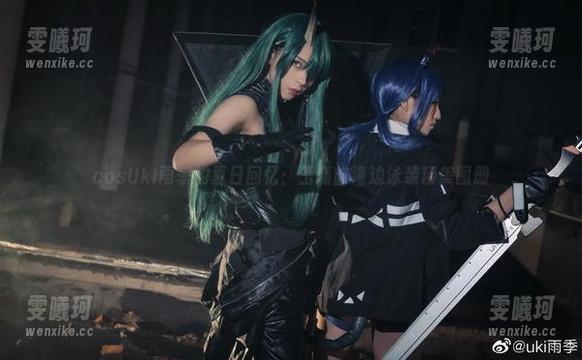 Uki雨季 cosUki雨季的夏日回忆:玉藻前海边泳装精美图册