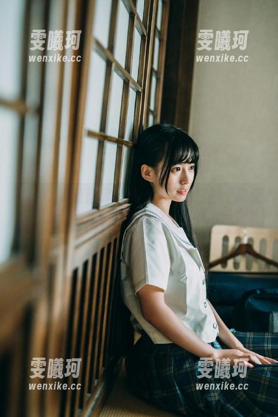 XIAOYU语画界-夏小雅 XIAOYU语画界 - 夏小雅的粉色护士灵感:探索写真作品集与独特原图的结合之美