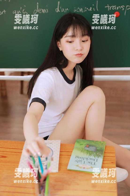 XIAOYU语画界-小热巴 XIAOYU语画界 - 小热巴的可爱美图合集,怎能错过她的每一个迷人姿态?