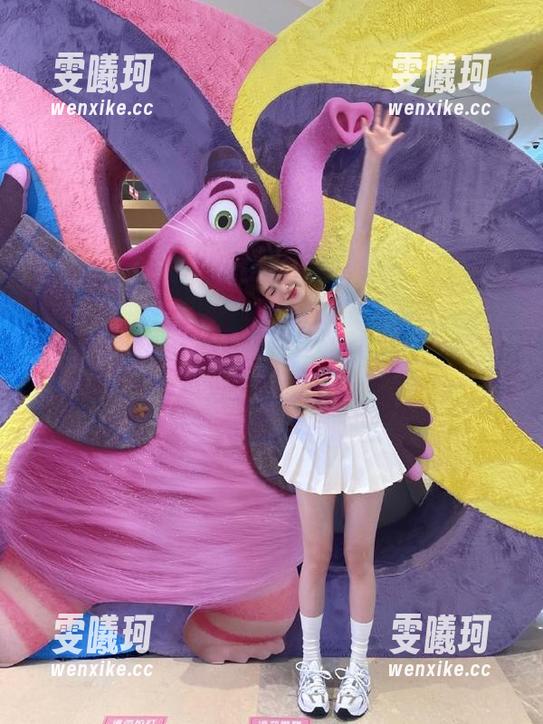 XIAOYU语画界-玥儿玥er XIAOYU语画界 - 超可爱的玥儿玥er最新浴室图包,带给你满满的幸福感