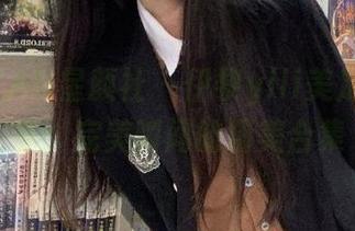 XINGYAN星颜社 – 伊黎yili美足图包分享：完美瞬间的精美合集