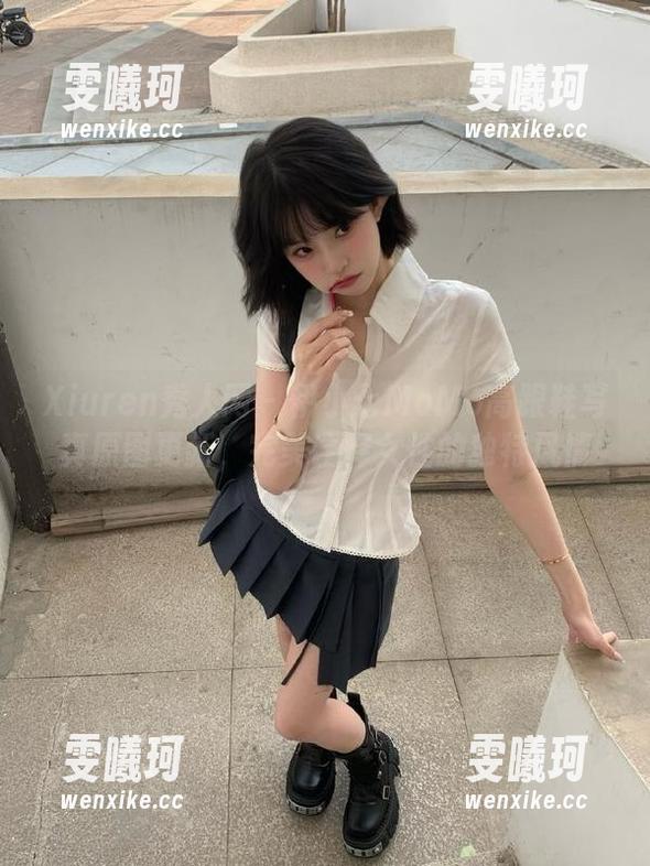 Xiuren秀人网-伊小七MoMo Xiuren秀人网 - 伊小七MoMo高跟鞋写真原图更新,完美诠释女性的独特风情