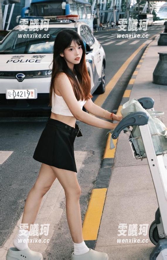 Xiuren秀人网-伍晓丽Shirley Xiuren秀人网 - 探索伍晓丽Shirley兔女郎作品,观看原图感受不同的风格与气息