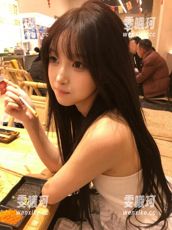 Xiuren秀人网-周慕汐 Xiuren秀人网 - 周慕汐的办公室故事:高清美图传递职场女性的力量与优雅