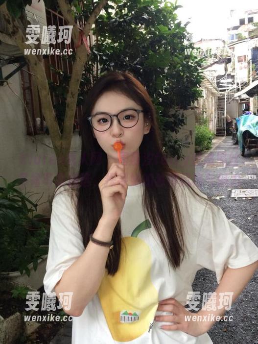 Xiuren秀人网-周慕汐fairy Xiuren秀人网 - 周慕汐fairy魅惑黑丝吊裙写真精选,探寻她的独特风格与魅力