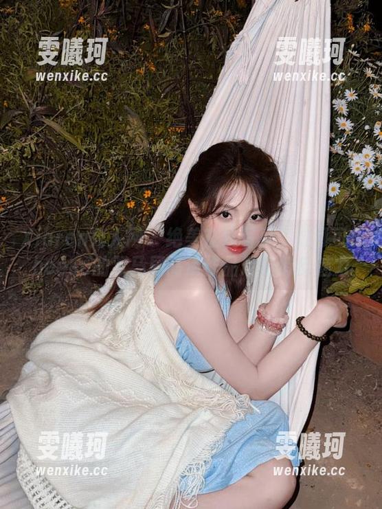 Xiuren秀人网-妙可可Cheese Xiuren秀人网 - 绝美在线写真:妙可可Cheese的双马尾高清作品尽显俏皮魅力