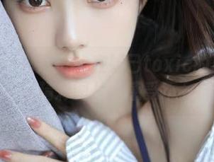 Xiuren秀人网 – 在妲己toxic的旅拍世界中，定制精彩图片，感受不一样的美感