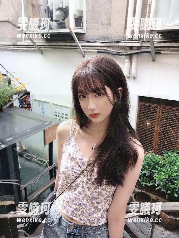 Xiuren秀人网-小甜angle Xiuren秀人网 - 在高清图库中,尽情欣赏小甜angle的丝袜写真,挑战你的审美界限与视觉享受!