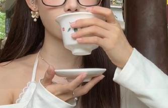 Xiuren秀人网 – “岁小岁”水手服写真精选合集：青春的风帆，扬起无限的美丽与梦想