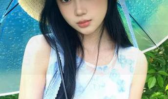 Xiuren秀人网 – 果儿victoria婚纱私拍珍藏合集：每一帧都如诗般动人