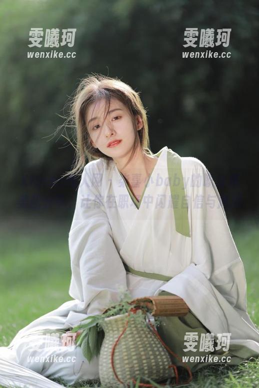 Xiuren秀人网-柒喜小baby Xiuren秀人网 - 柒喜小baby的职业装美图分享,让你在职场中闪耀自信与风采