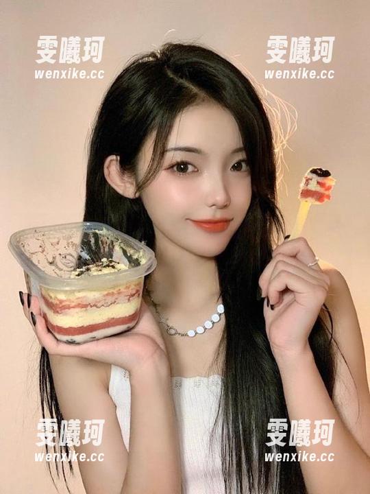 Xiuren秀人网-欧阳若依 Xiuren秀人网 - 从容应对职场挑战:欧阳若依职业装写真原图大公开