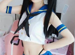 Xiuren秀人网 – 高清图集中的糯美子MINIbabe：礼服展示她不为人知的动人故事