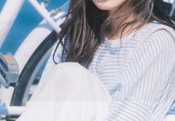 Xiuren秀人网 – 覺醒心灵之美，许诺Sabrina的瑜伽写真集资源让你倍感自在，快来探索！
