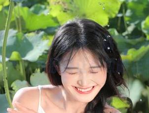 Xiuren秀人网 – 记录“陆萱萱少女”的独特瞬间：作品原图让你领略年轻的魅力