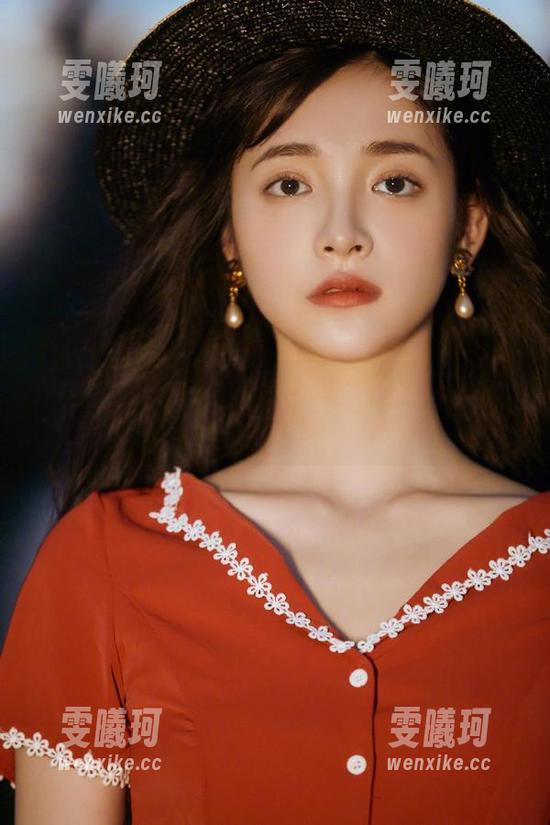 YouMi尤蜜荟-筱慧cindy YouMi尤蜜荟 - 迷人的白衬衫:筱慧cindy写真合集分享,展现她的无限风采