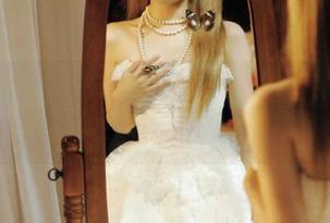 beautyleg – 走进Lorraine的教室：细腻写真作品集与原图呈现她的想法与灵感