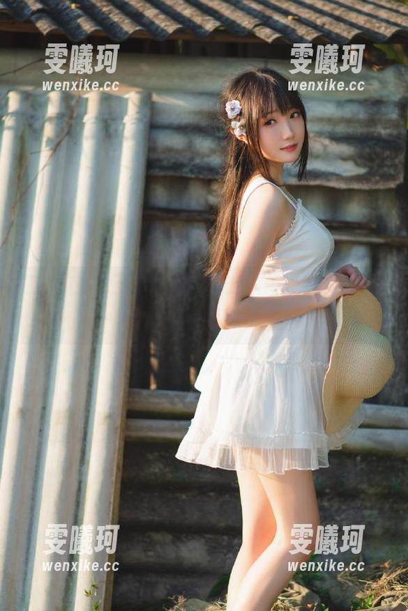 beautyleg-Una beautyleg - 跨入Una的粉色私房写真:每一张都述说着她的独特故事