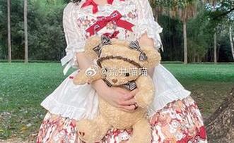 nyako喵子大魔王浪漫网袜图集，捕捉每个精彩瞬间的完美合集