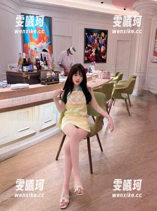 pans-禾禾 pans - 禾禾运动写真大放送,免费获取每张精美原图!