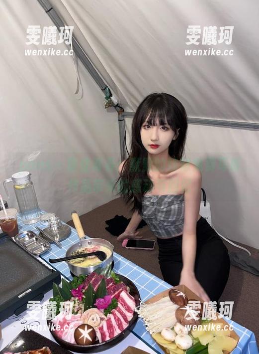 pans-默默 pans - 留住青春:默默的妹妹免费写真作品带来的感动与回忆
