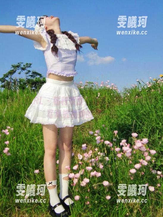 丝慕GIRL-喵小酱 丝慕GIRL - 福利照胜在真实,喵小酱秘书写真透视她的另一面