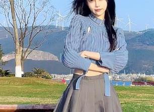 丽柜 – 探秘伊园的肉丝摄影魅力：不可错过的震撼图片合集，尽显她的美丽