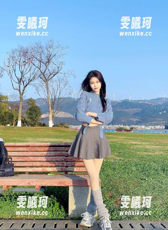 丽柜 - 探秘伊园的肉丝摄影魅力：不可错过的震撼图片合集，尽显她的美丽